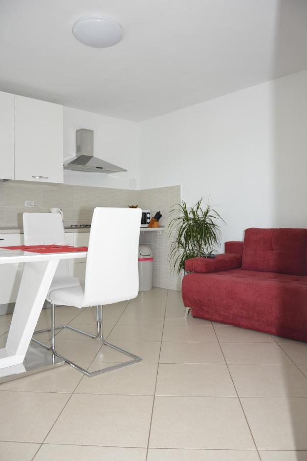 Maro Apartments Сень Екстер'єр фото
