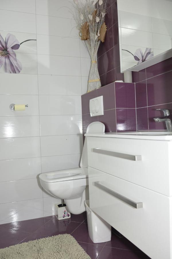 Maro Apartments Сень Екстер'єр фото