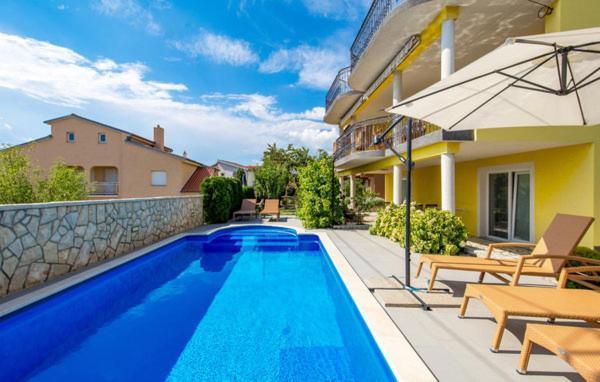 Maro Apartments Сень Екстер'єр фото